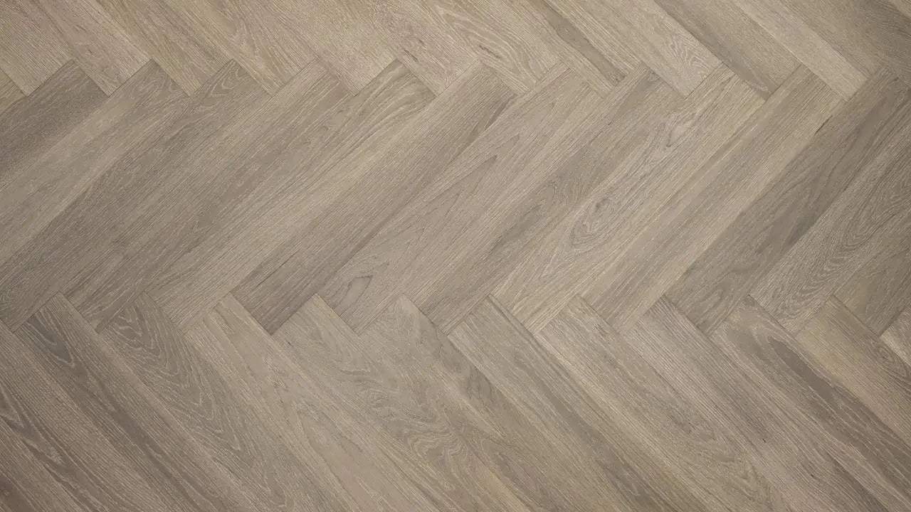Vidar American Oak 5 Chevron and Herringbone Flooring