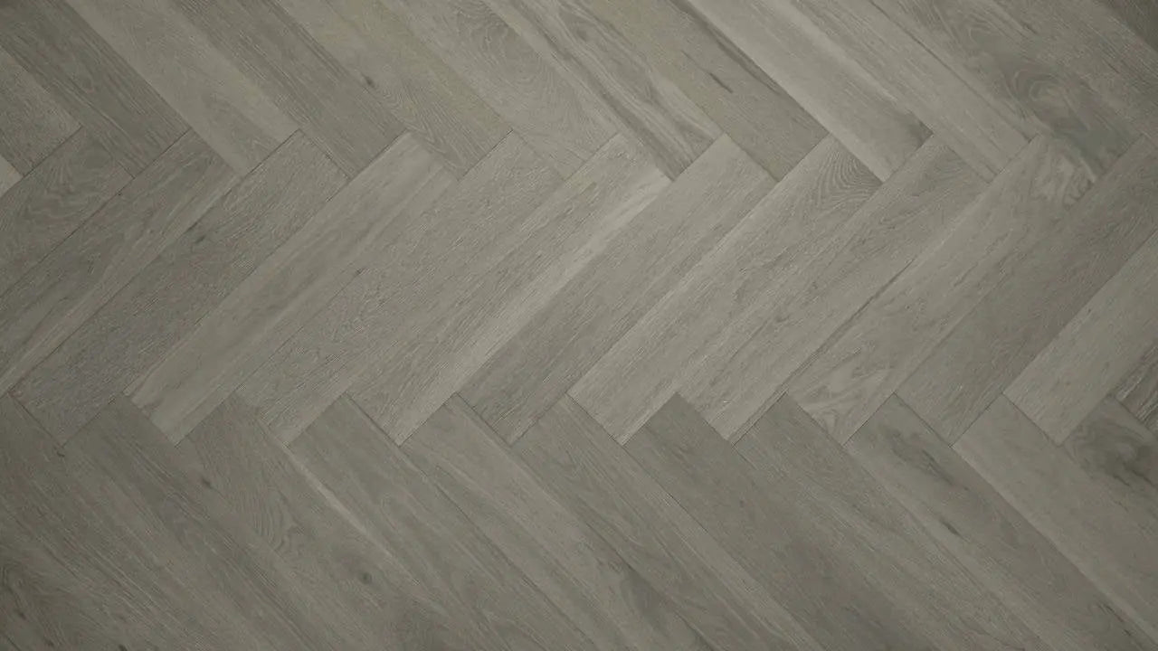Vidar American Oak 5 Chevron and Herringbone Flooring