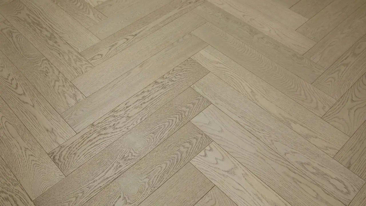 Vidar American Oak 5 Chevron and Herringbone Flooring