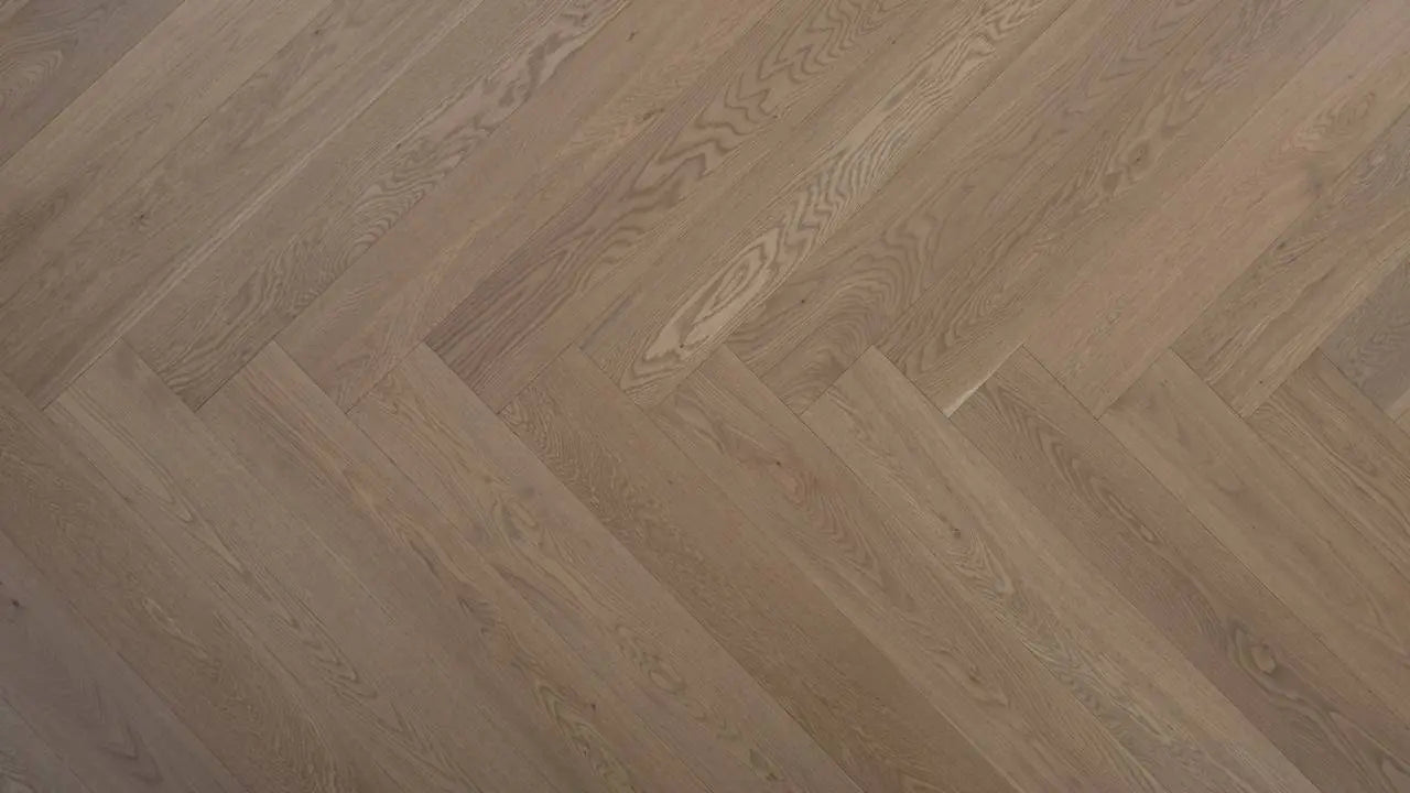 Vidar American Oak 5 Chevron and Herringbone Flooring