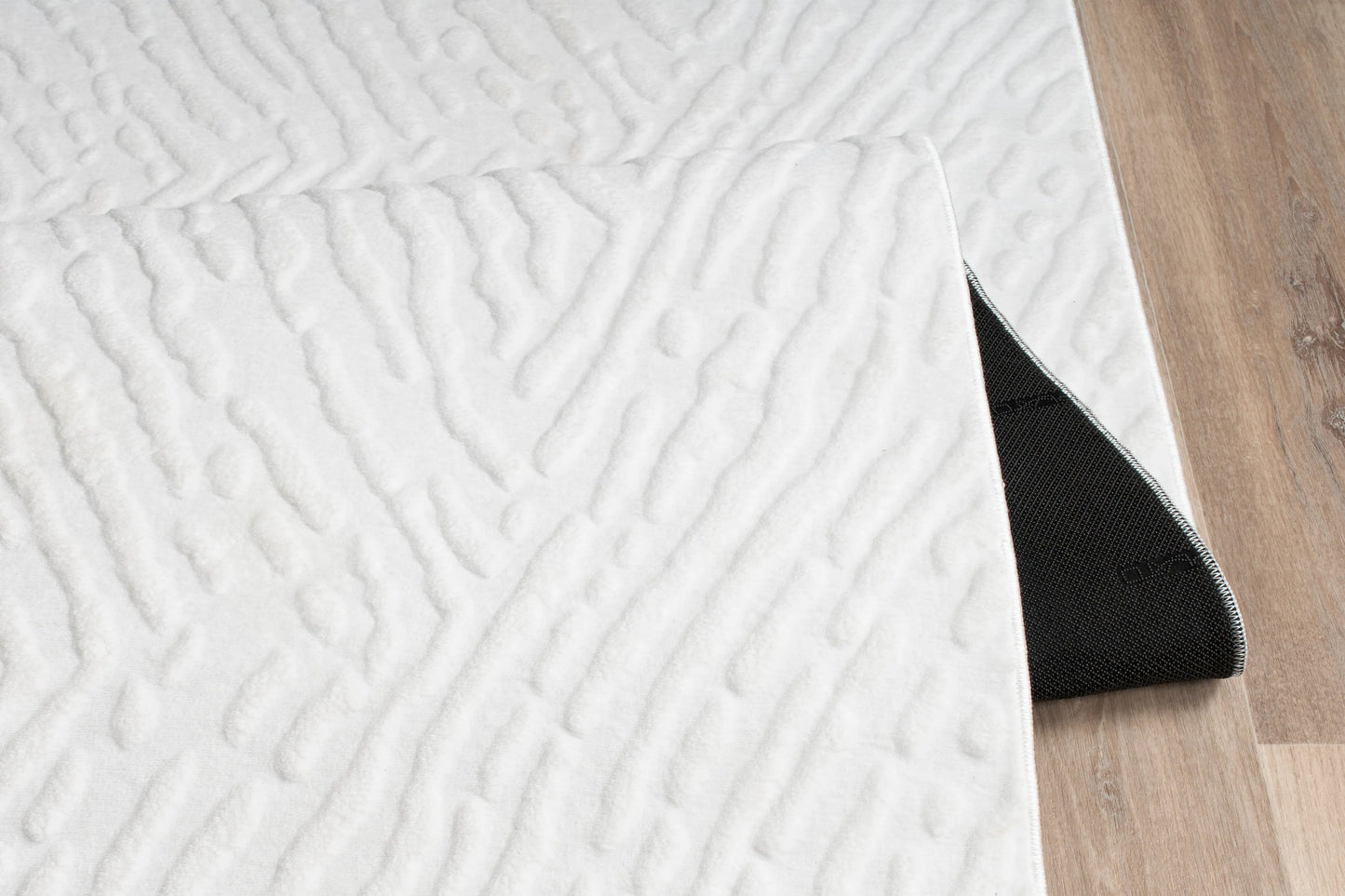 White Textured Fluffy Soft Machine Washable Area Rug For Living Room, Bedroom LaDole Rugs