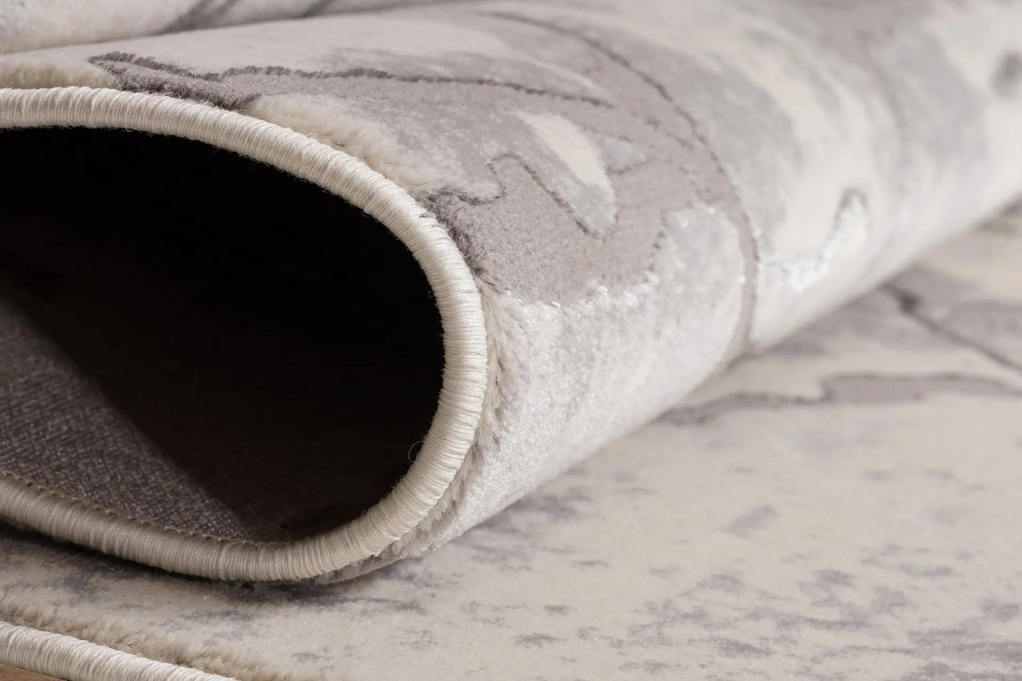 Boundless Ivory Rustic Area rug - Ladolerugsca