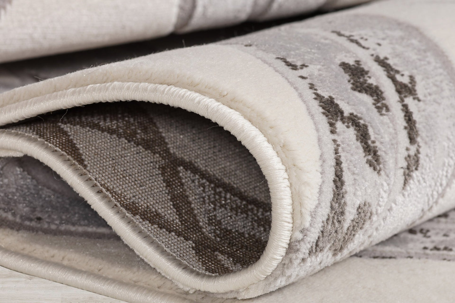 Barrington Ivory Grey Checks Pattern Area Rug - Ladolerugsca