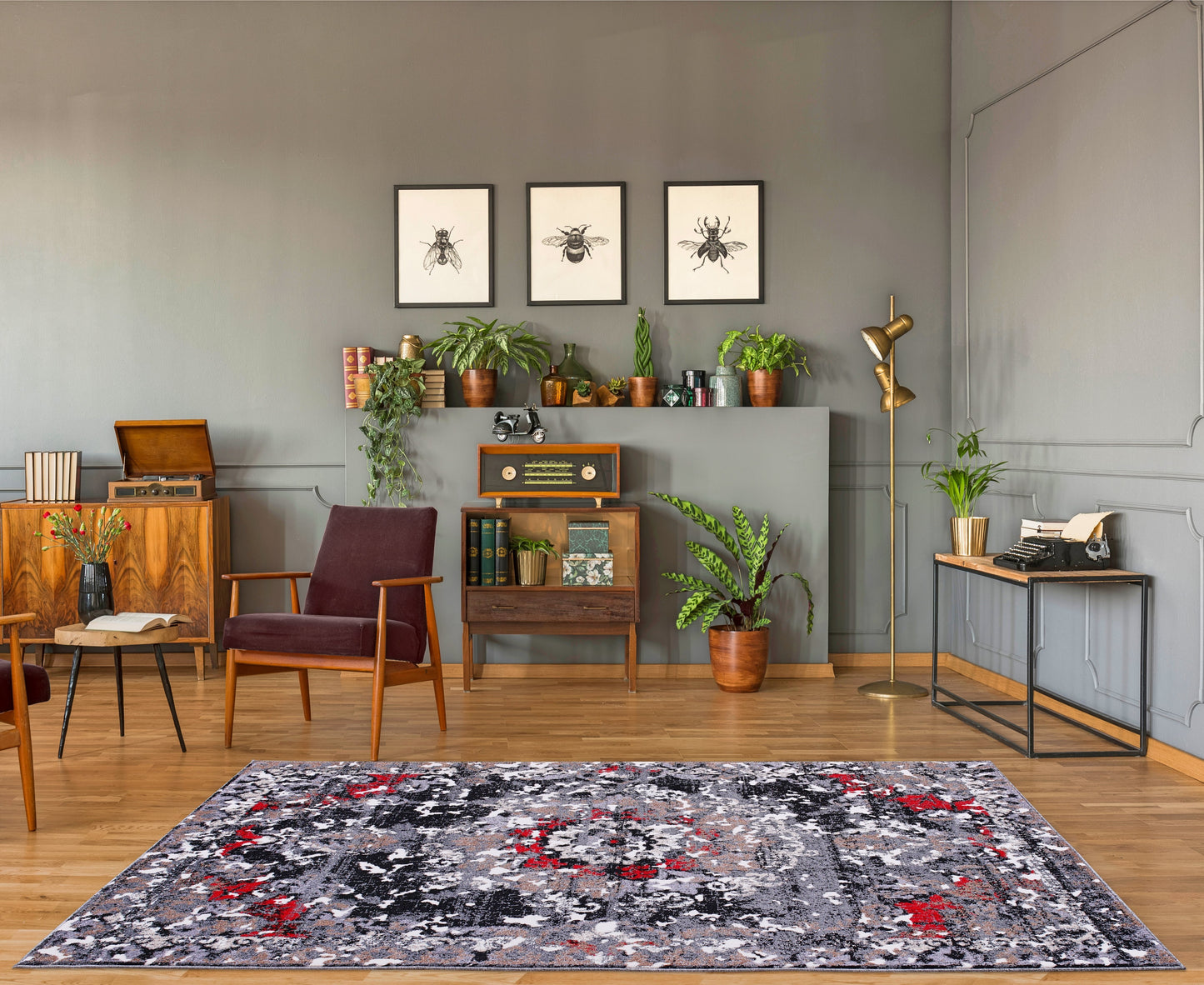 Grayton Traditional Gray Red Area Rug - Ladolerugsca