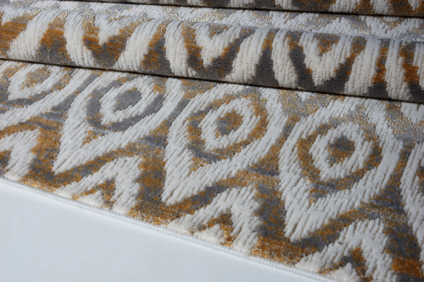 Vega Cream Gray Contemporary Area Rug -