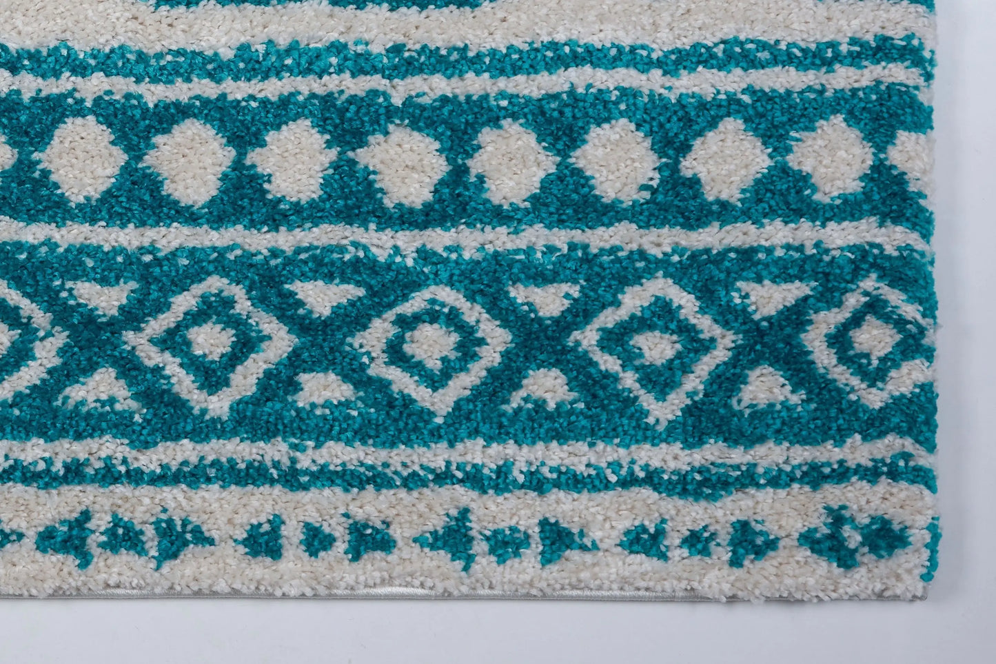 Damask Trellis Turquoise Ivory Shaggy Area Rug -