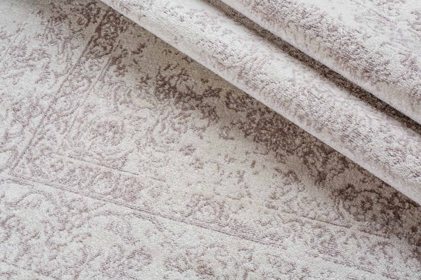 Logan Cream Traditional Persian Beige Carpet