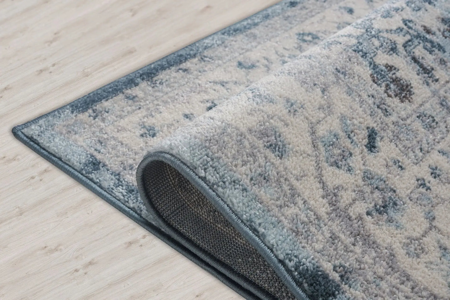 Lux Cotto Blue Persian Cream Area Rug