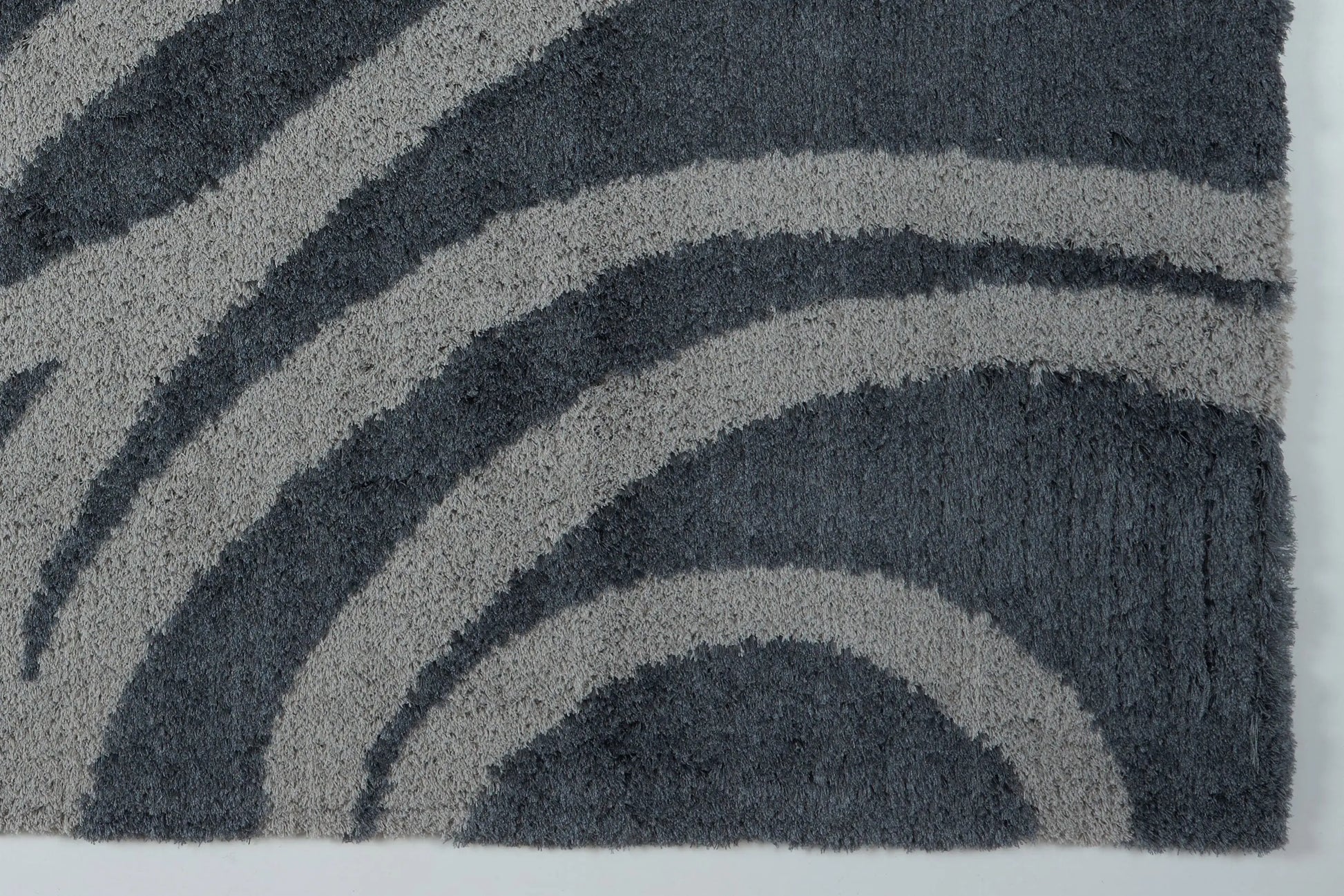 Victoria Micro Fiber Shaggy Area Rug -
