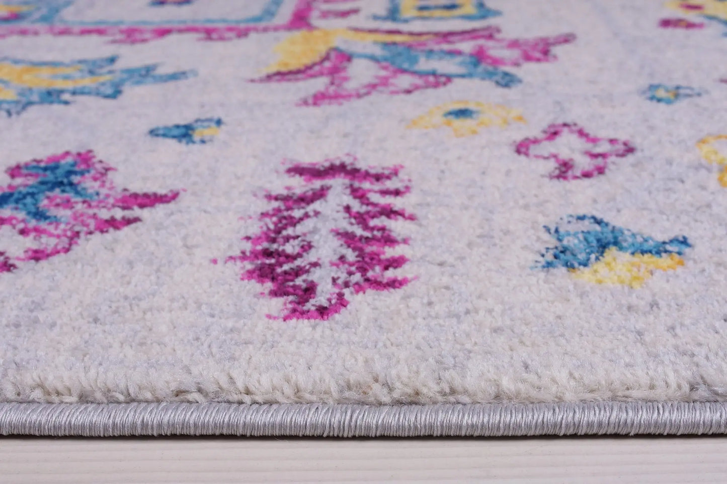 Shareen Traditional Design Mat Blue Rugs