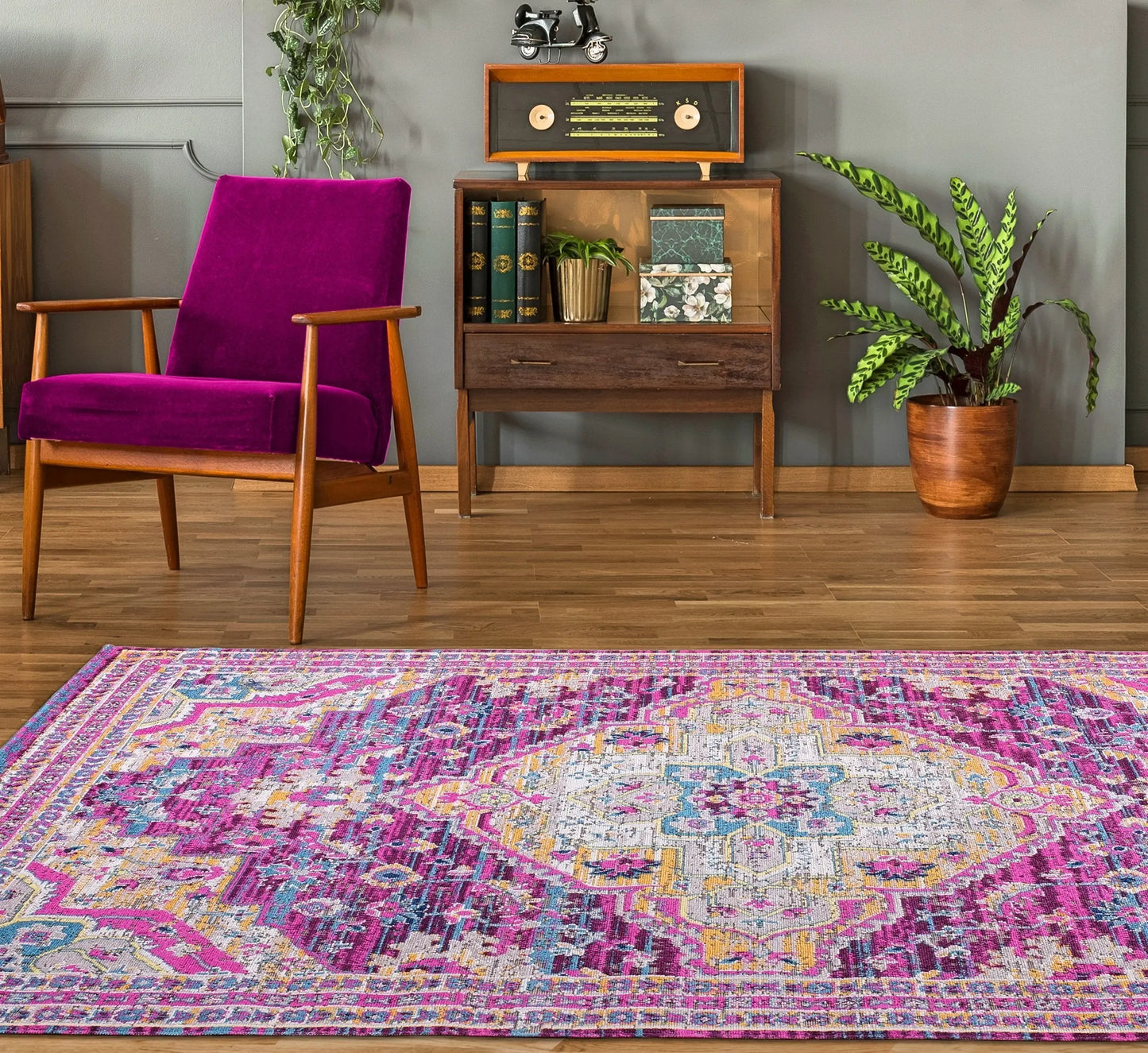 Elson Lilac Beige Traditional Indoor/Outdoor Area Rug - Ladolerugsca