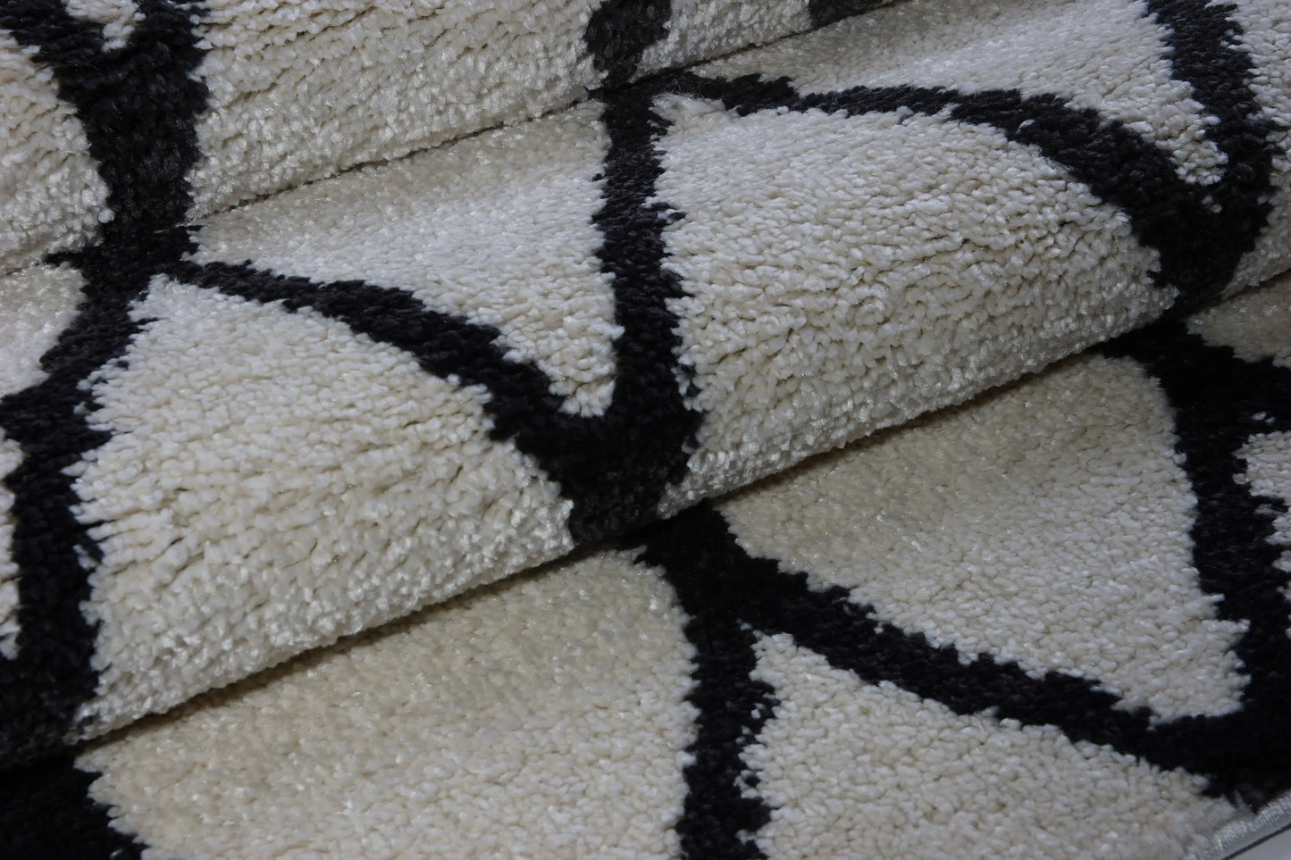 Toronto Trellis Ivory Dark Grey Area Rug -