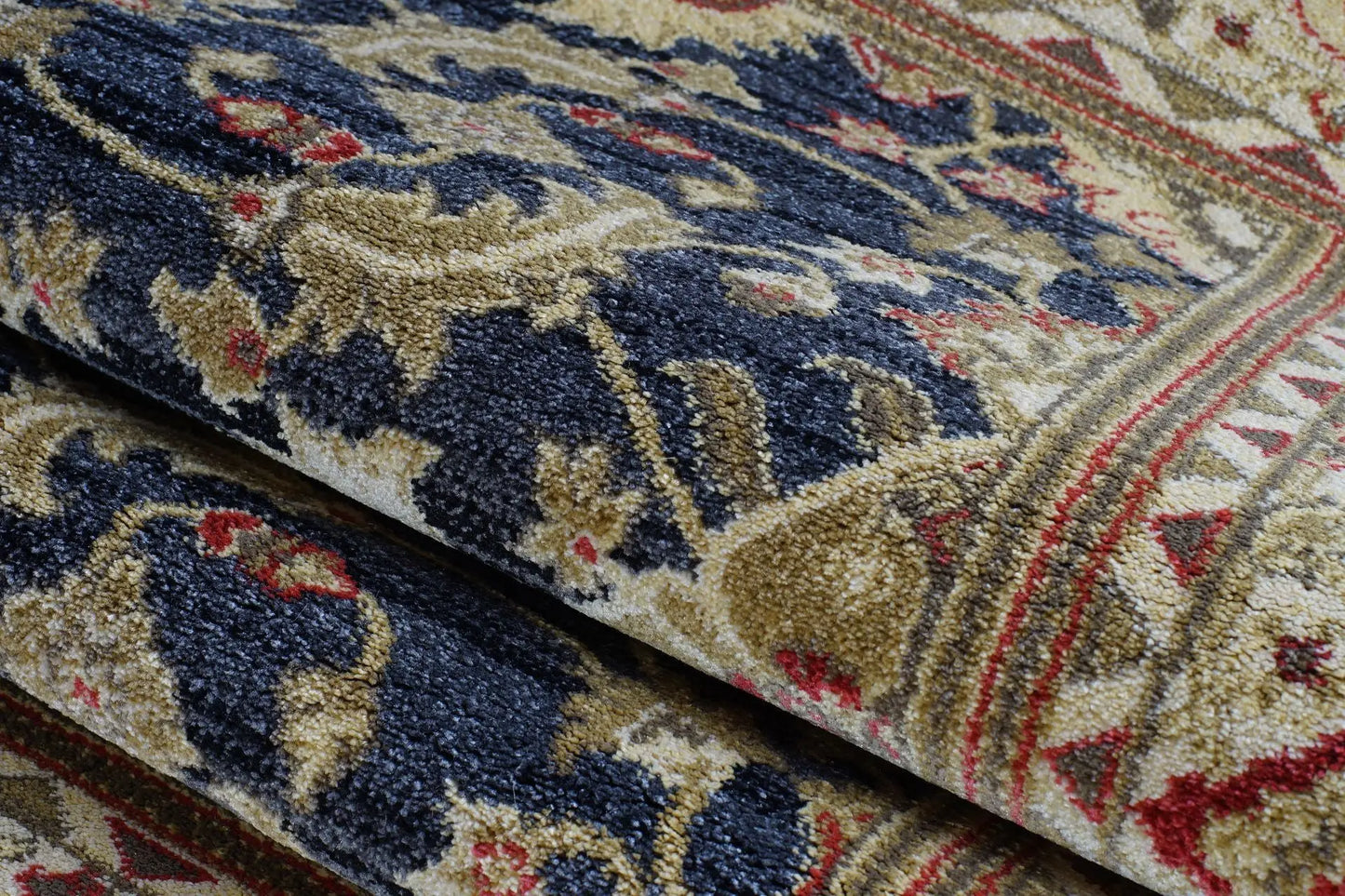 Terra Dark Grey Traditional Area Rug -