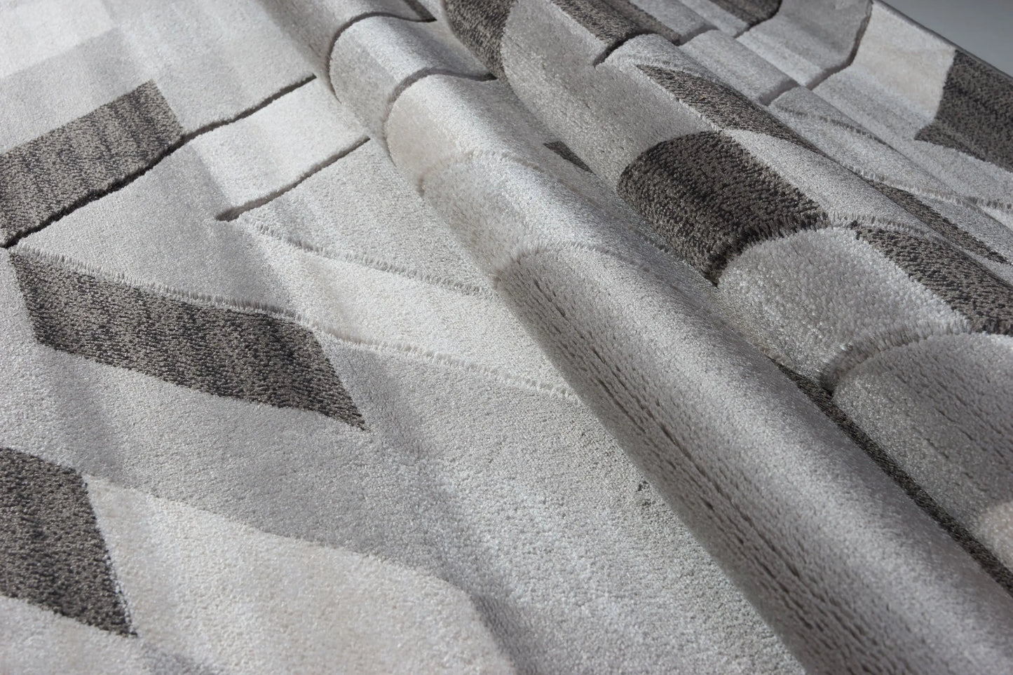 Oakridge Cream Grey Geometric Area Rug -