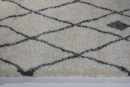 Victoria Trellis Ivory Grey Shaggy Area Rug - Ladolerugsca